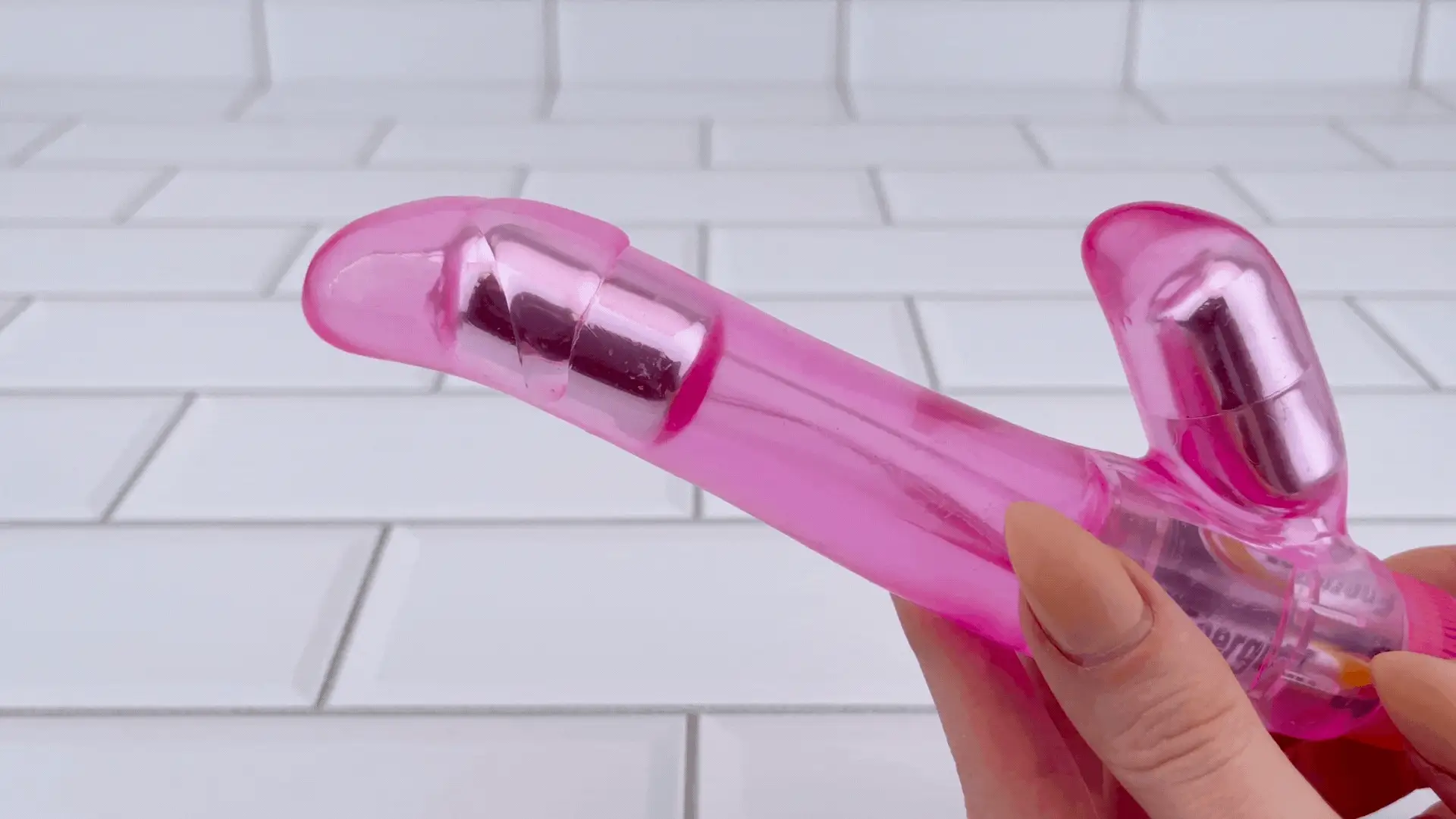 Bella's Curved Dual Stimulator Vibe - Image 6