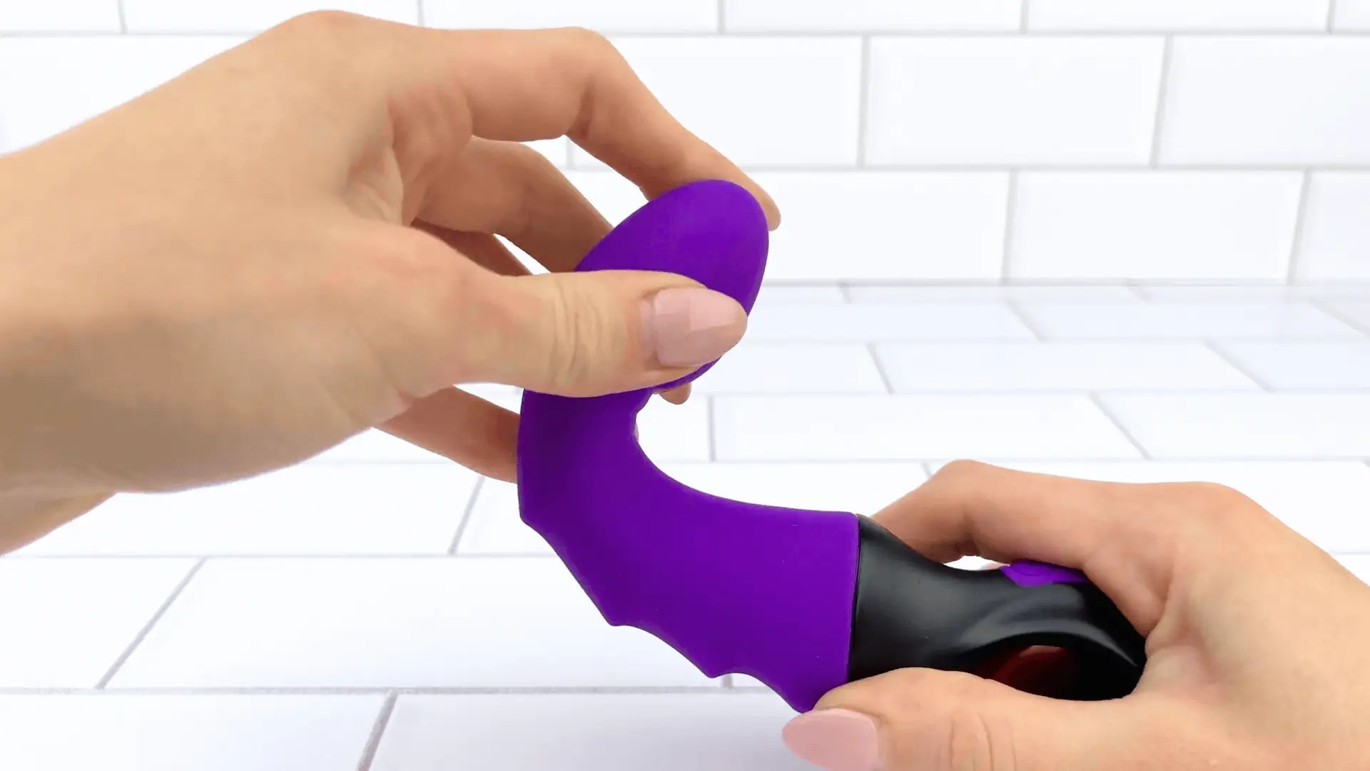 Flexible Vibrating G-Spot Dildo - Curved To Hit The G-Spot & P-Spot Just Right! - Image 4